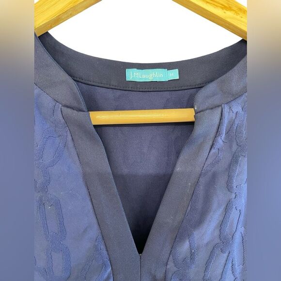 J. McLauglin Navy Blue Chain link Carly Catalina Cloth Top.  Size M - Picture 7 of 7